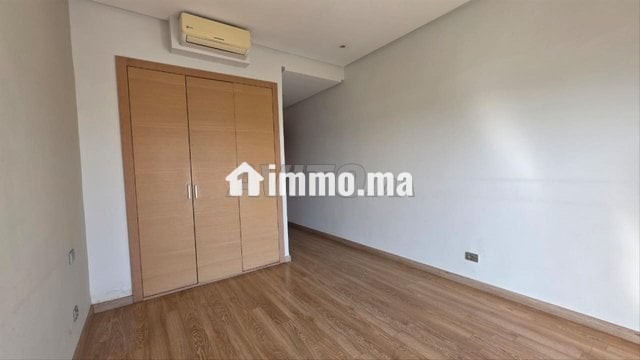 Un joli appartement en location à prestigia - Location Immobilier - Rabat - photo 4