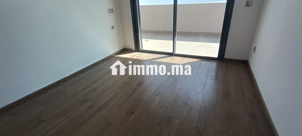 Très bel appartement en location à Oasis. Surface de 120 m². Espaces verts et ascenseur - Location Immobilier - Casablanca - photo 5