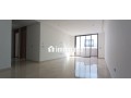 tres-bel-appartement-en-location-a-oasis-surface-de-120-m2-espaces-verts-et-ascenseur-small-1