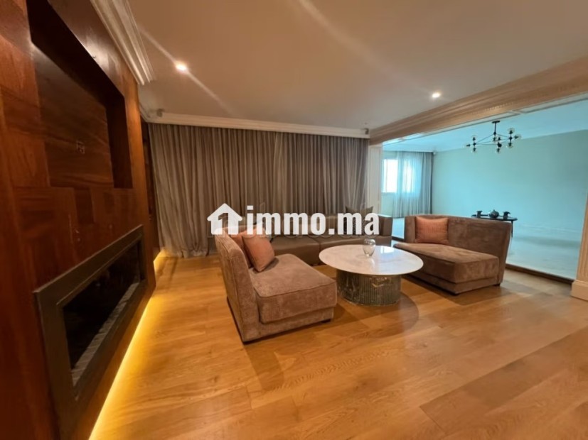 Élégant appartement meublé avec balcon - Location Immobilier - Casablanca - photo 1
