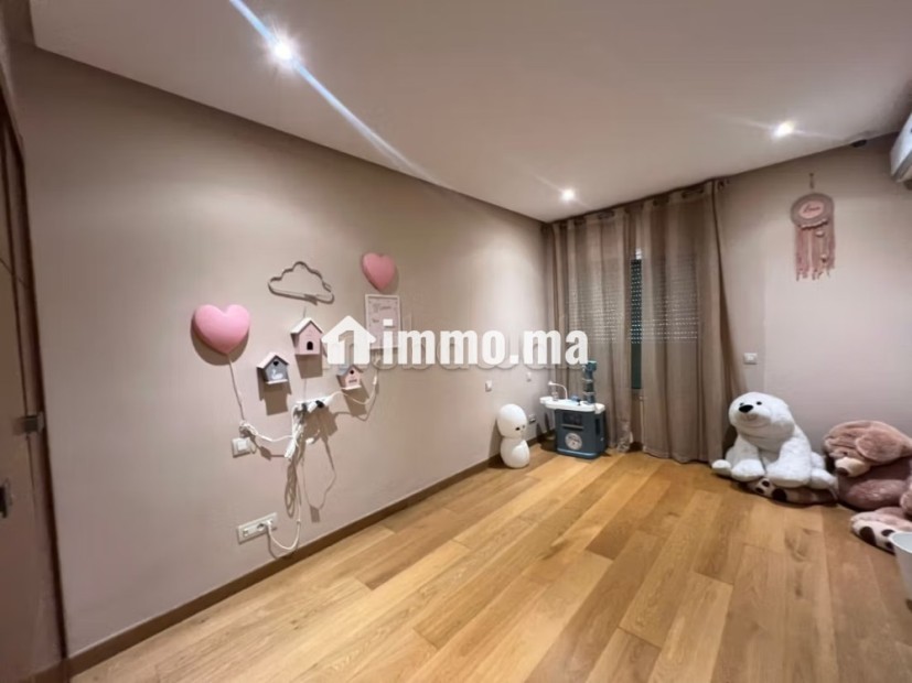 Élégant appartement meublé avec balcon - Location Immobilier - Casablanca - photo 6
