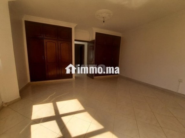 appartement-vide-6000-dh-centre-big-0