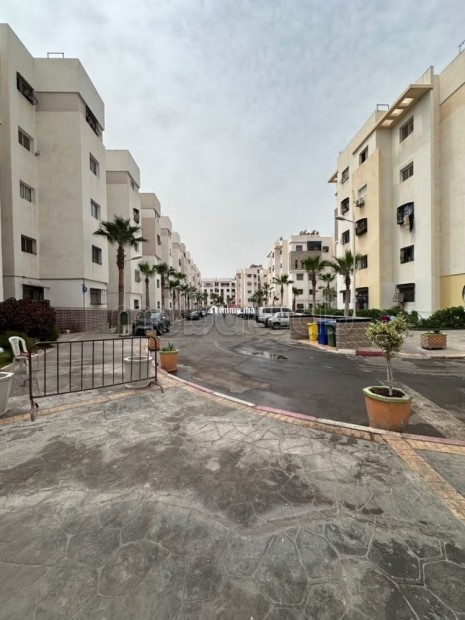 Location d'un appartement à Hay Salam. 2 chambres. Places de parking et beau jardin - Vente Immobilier - Agadir - photo 8