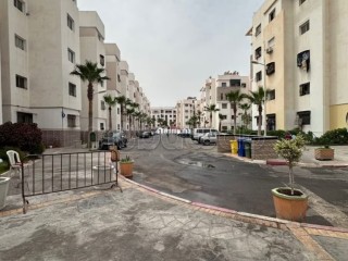 Location d'un appartement à Hay Salam. 2 chambres. Places de parking et beau jardin - Appartement à vendre - Agadir