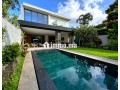 splendide-villa-au-golf-a-vendre-small-0