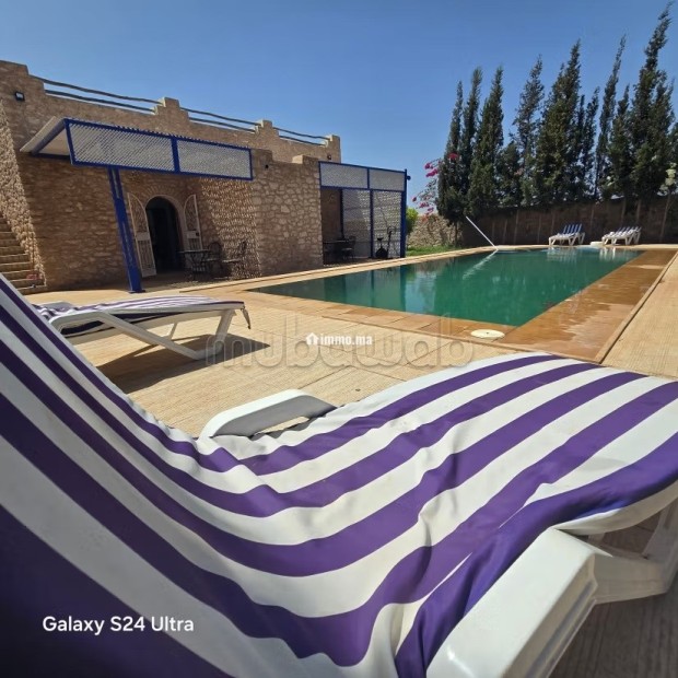 Villas de luxe à louer à Route d'Agadir.
Surface totale 1000 m².
Piscine et service de Conciergerie - Vente Immobilier - Essaouira - photo 6