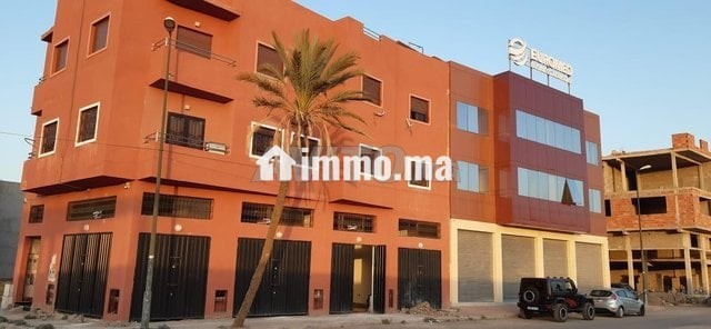 magasin-depot-247m2-location-vente-big-0
