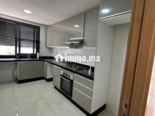 appartement-a-louer-82-m2-a-sale