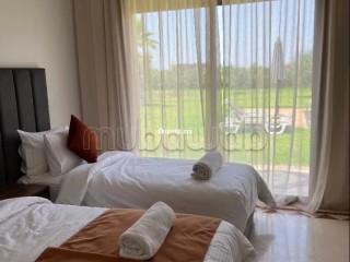 Magnifique villa à louer pour vos vacances à Route de l'Ourika. 6 pièces confortables. Cheminée et concierge - Maison à vendre