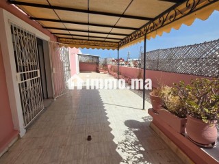 Appartement avec terrasse 4 chambres - Appartement à louer - Rabat
