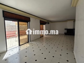 Appartement avec terrasse 4 chambres - Appartement à louer - Rabat