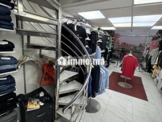 محل تجاري للبيع على شارع رئيسي بموقع استراتيجي - Local commercial à vendre - Marrakech