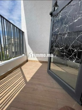 studio-53m-haut-standing-a-palmier-big-3