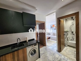 Location saisonnière à Oasis. 1 belle chambre. Chauffage central et porte blindée - Appartement à vendre - Casablanca