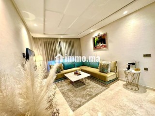 Très bel appartement en location à CIL Hay Salam. 1 chambre. Salon traditionnel et porte blindée - Appartement à vendre - Casablanca