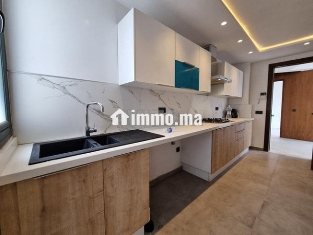 appartement-a-louer-132-m2-a-casablanca-big-4