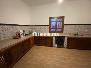 Magnifique villa à louer pour vos vacances à Tahannaout. 3 chambres. Places de parking et beau jardin - Villa à vendre - Autre