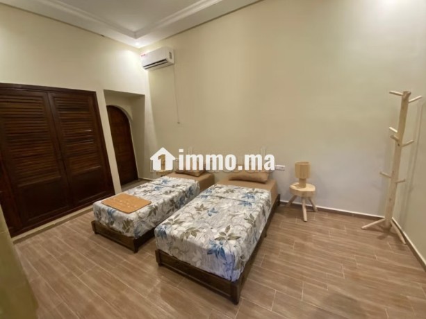 magnifique-villa-a-louer-pour-vos-vacances-a-tahannaout-3-chambres-places-de-parking-et-beau-jardin-big-8