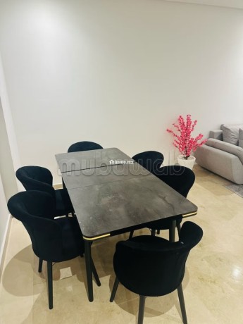 tres-belle-appartement-a-prestigia-hay-riad-big-11