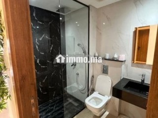Des Luxes Studio Vides ou Meublés avec les Choix - Appartement à louer - Casablanca