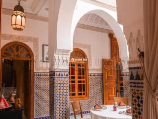 Riad de Prestige à 10 Minutes du Centre Ville – 12 Suites de Charme - Villa à vendre