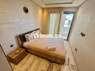 Location d'un appartement à Casablanca Finance City.
Surface de 100 m².
Antenne parabolique et sécurité - Appartement à vendre - Casablanca