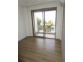 studio-vide-luxe-46m2-a-q-val-fleury-ss-vis-avis-small-2