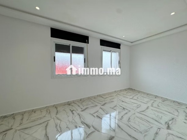 appartement-a-vendre-de-118m2-a-ain-el-hayani-big-2