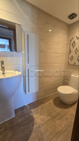 bel-appartement-en-location-a-dar-bouazza-surface-totale-143-m2-bien-meuble-big-10