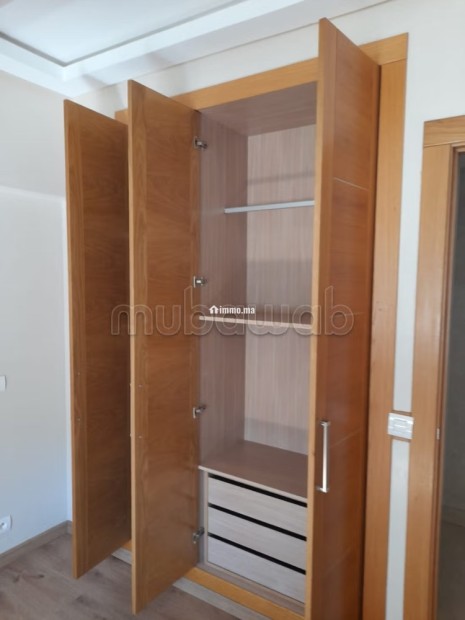Appartement vide avec terrasse Haut Agdal - Location Immobilier - Rabat - photo 4