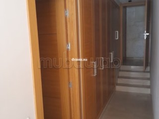 Appartement vide avec terrasse Haut Agdal - Appartement à louer - Rabat