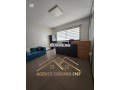 plateau-bureau-meuble-a-louer-small-2