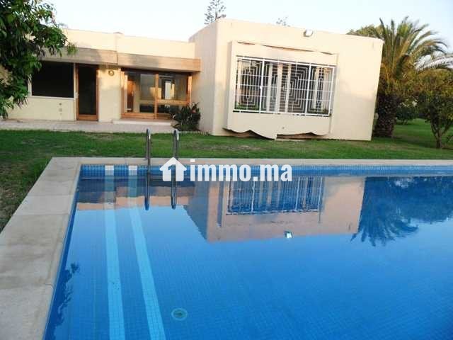 Villa avec piscine et chauffage à Souissi - Location Immobilier - Rabat - photo 1