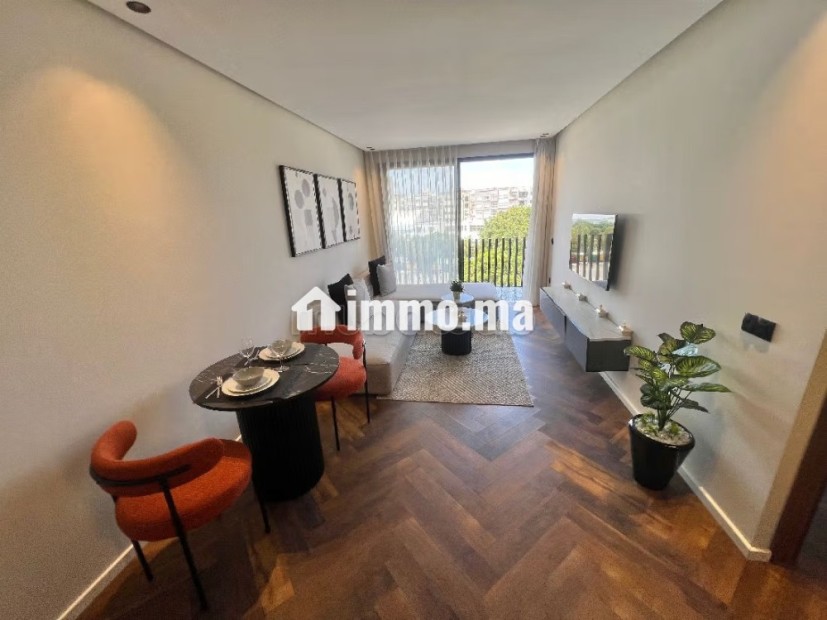 Appartement de vacances à louer à Hermitage. 2 pièces confortables. Salon typique marocain, résidence sécurisée - Vente Immobilier - Casablanca - photo 1
