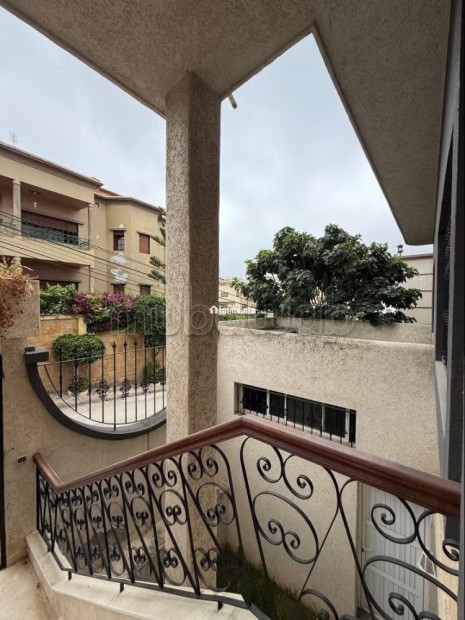 Superbe maison à louer à Moujahidine. 12 grandes pièces. Garage et terrasse - Location Immobilier - Tanger - photo 5