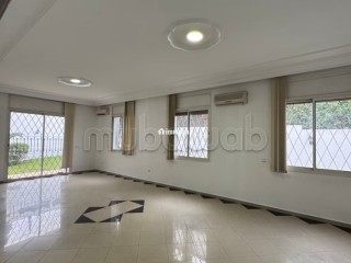 Location villa pour usage professionnel - Villa à louer - Rabat