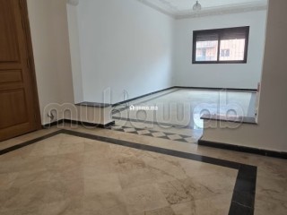 Vente d'un bel appartement à Route de Fez. Surface de 85 m². Piscine - Appartement à vendre - Marrakech