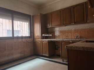 Vente d'un bel appartement à Route de Fez. Surface de 85 m². Piscine - Appartement à vendre - Marrakech
