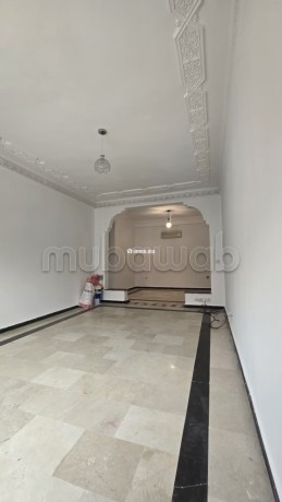 vente-dun-bel-appartement-a-route-de-fez-surface-de-85-m2-piscine-big-15