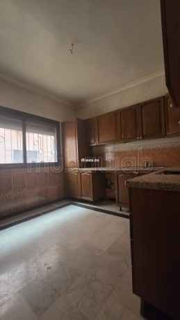 vente-dun-bel-appartement-a-route-de-fez-surface-de-85-m2-piscine-big-8