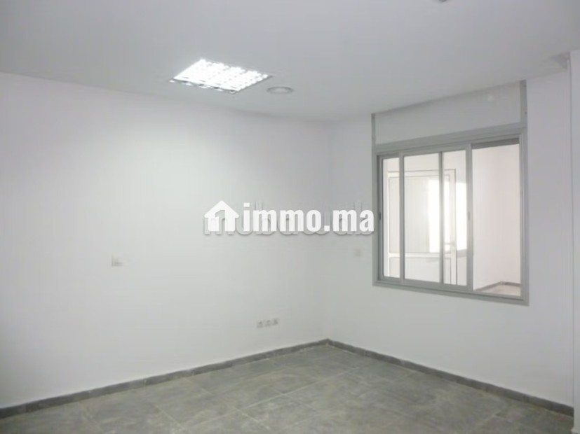 Plateau de bureau à louer sur CIL HAY SALAM - Location Immobilier - Casablanca - photo 4