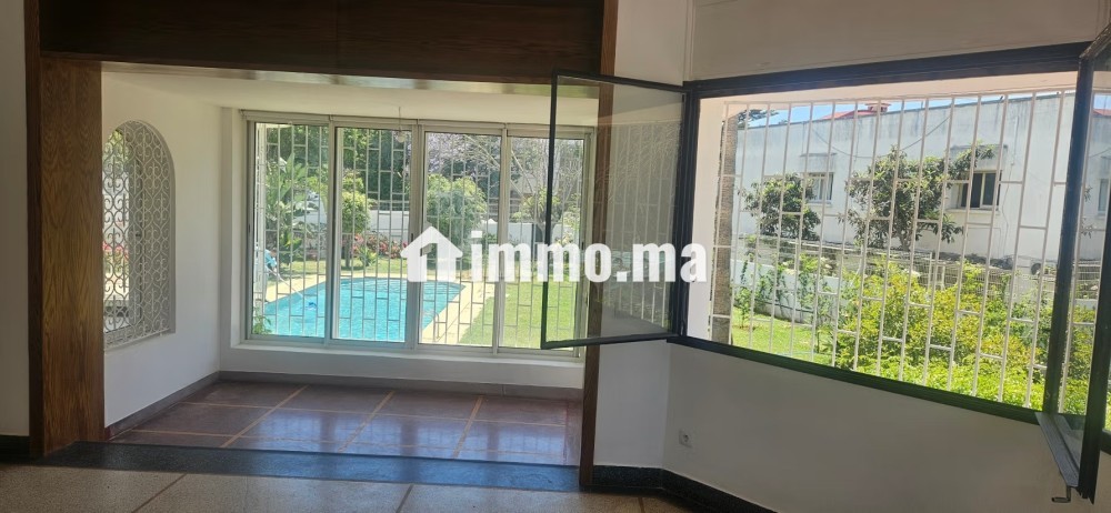 EXCLUSIF: Villa unique art déco ambassade ou bureau - Location Immobilier - Rabat - photo 1