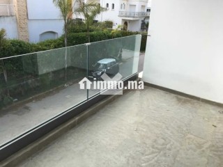 Villa à Louer de 220.0 m² à Dar Bouazza,
Tamaris1 - Villa à louer - Dar Bouazza