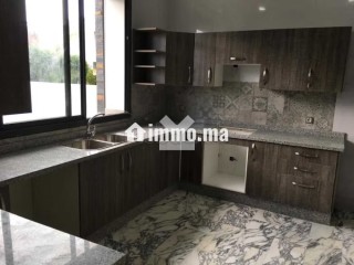 Villa à Louer de 220.0 m² à Dar Bouazza,
Tamaris1 - Villa à louer - Dar Bouazza