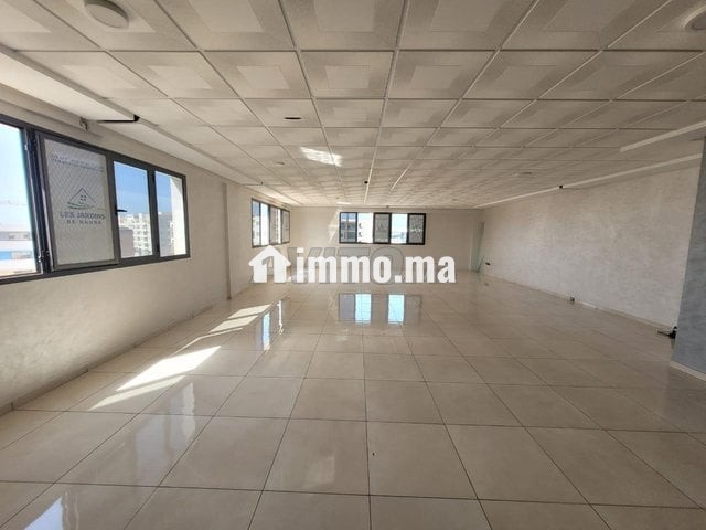 Bureau d'Angle de 90m² en Location à Agadir Bay - Location Immobilier - Agadir - photo 1