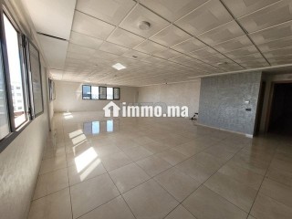 Bureau d'Angle de 90m² en Location à Agadir Bay - Bureau à louer - Agadir