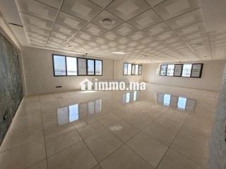Bureau d'Angle de 90m² en Location à Agadir Bay - Bureau à louer - Agadir