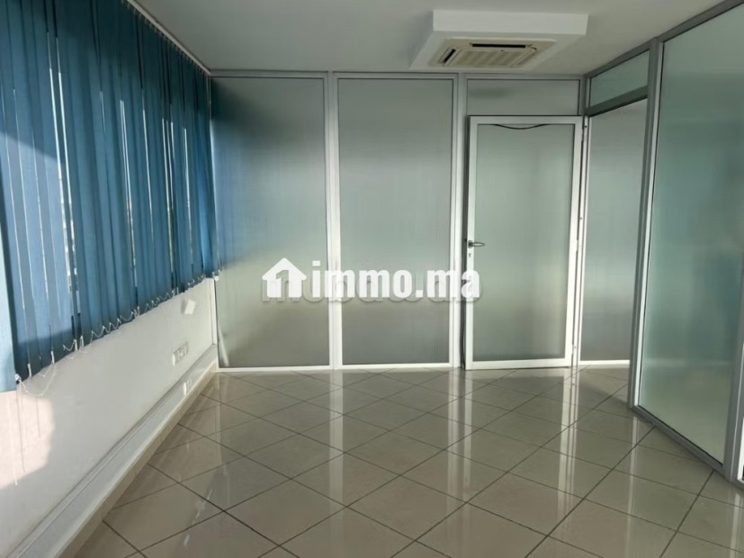 Bureau de 90m au 5eme étage - Location Immobilier - Mohammedia - photo 2