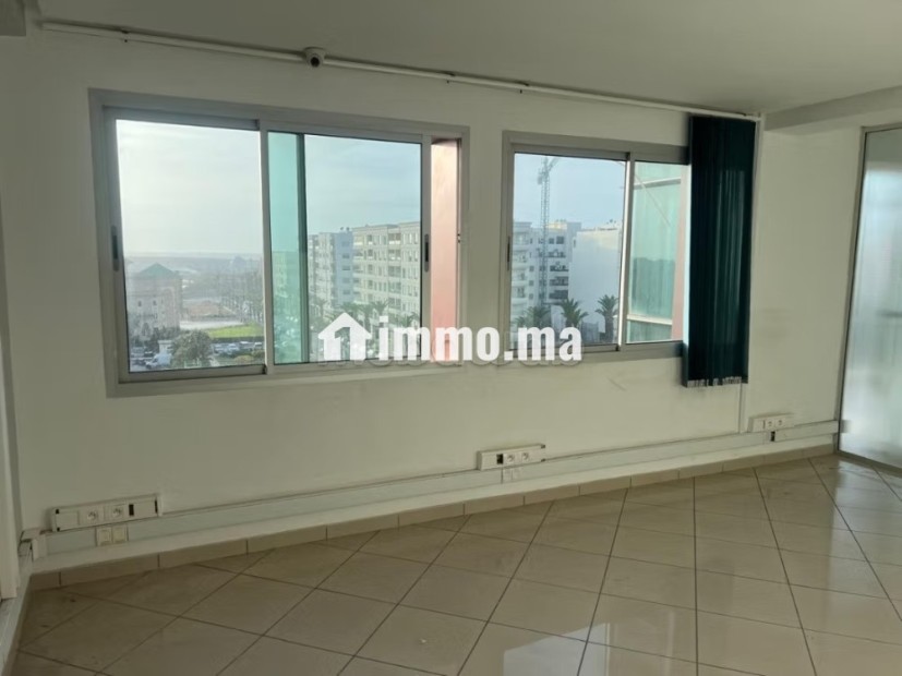 Bureau de 90m au 5eme étage - Location Immobilier - Mohammedia - photo 4