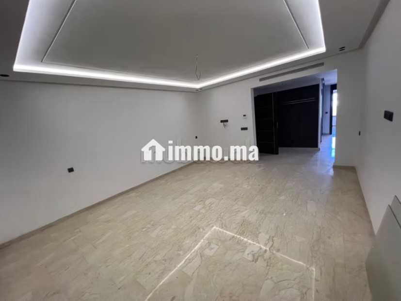 Location apprt 3 ch vide a oisis 10,000 dh - Location Immobilier - Casablanca - photo 2